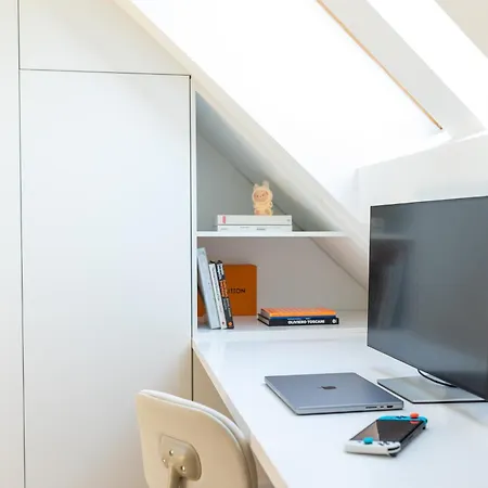 Lejlighed Bright Loft With Terrace In Nivy *