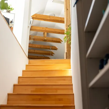 Bright Loft With Terrace In Nivy